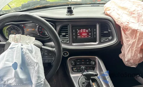 2017 Dodge Challenger Sxt из США, поврежденный, VIN 2C3CDZAG8HH598075